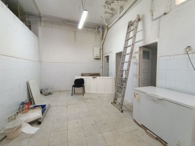 كراء محل وهران بئر الجير