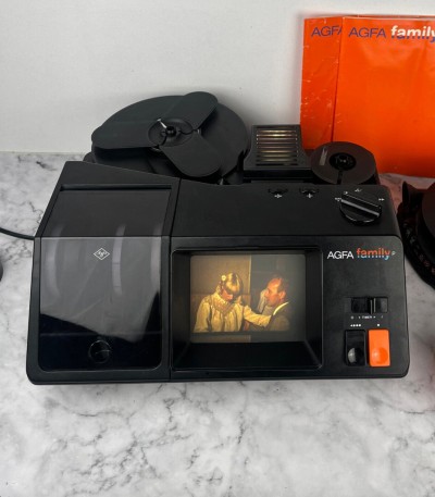 Ensemble Visionneuse + Camera Super 8 AGFA New dans son carton, projecteur super 8 