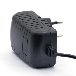 chargeur switching 12v 1a