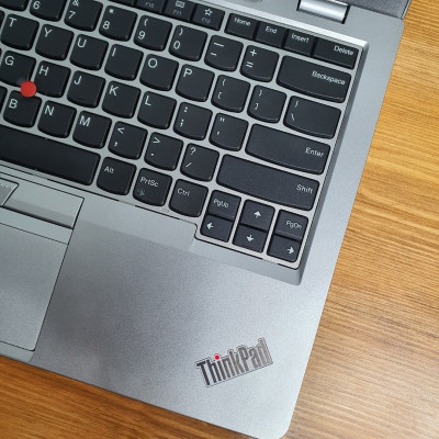 Lenovo ThinkPad 13 | Celeron 3865U 4Go 128Go SSD