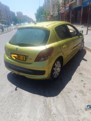 citadine-peugeot-207-2006-setif-algerie