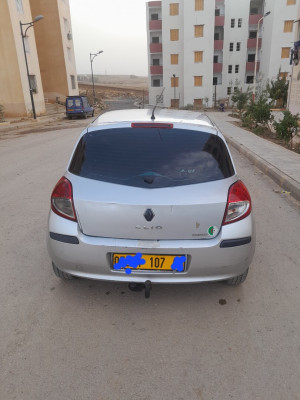 voitures-renault-clio-3-2007-douera-alger-algerie