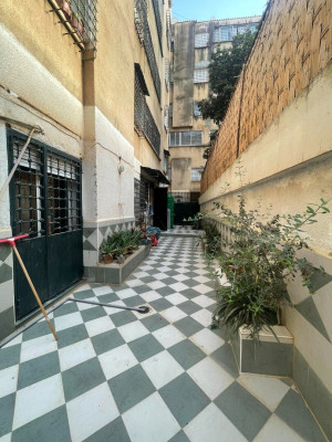 appartement-vente-f4-alger-el-achour-algerie