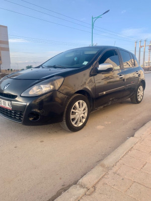 voitures-renault-clio-3-2011-chelghoum-laid-mila-algerie