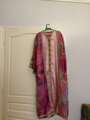 robes-soirees-robe-kaftan-bordj-el-kiffan-alger-algerie