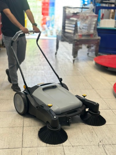 Balayeuse mécanique 