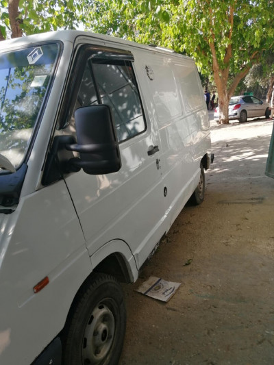 utilitaire-renault-trafic-1999-bordj-menaiel-boumerdes-algerie