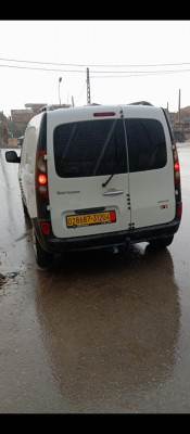 voitures-renault-kangoo-2012-oum-el-bouaghi-algerie