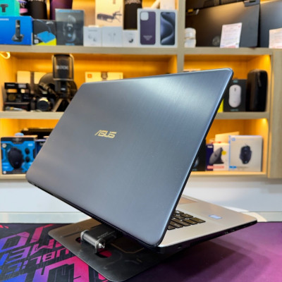 pc-portable-asus-vivobook-pro-17-i7-8565u-8th-gen-8gb-ram-128gb-ssd-1tb-hdd-ecran-pouces-bab-ezzouar-alger-algerie