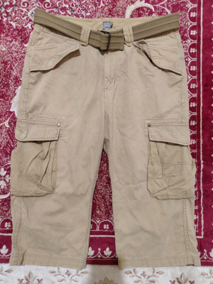 shorts-et-pantacourts-pantacourt-venu-de-uk-baraki-alger-algerie