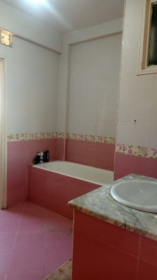 appartement-location-f4-alger-said-hamdine-algerie