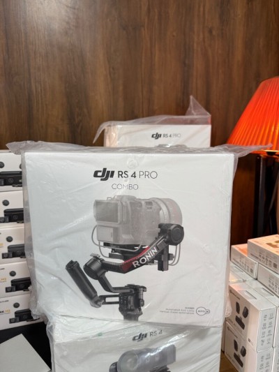 Stabilisateur Caméra DJI RS4 PRO COMBO