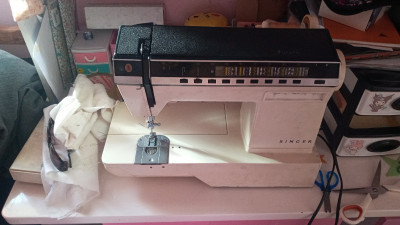 sewing-machine-singer-futura-1001-bordj-el-bahri-alger-algeria