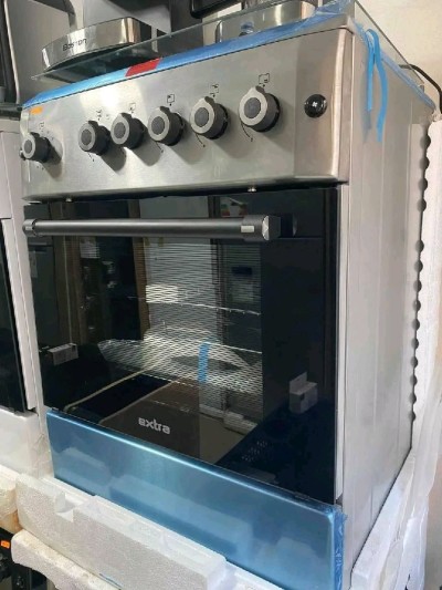 Cuisinière extra 4 feux inox four ventilé 