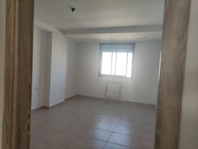 appartement-location-f4-oran-algerie