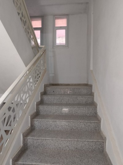 Vente Appartement F2 Alger Bouzareah