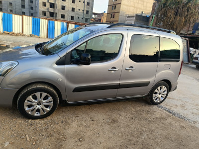 voitures-citroen-berlingo-multispace-2016-tessala-el-merdja-alger-algerie