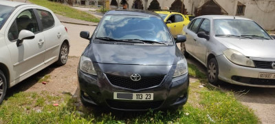 سيارة-صغيرة-toyota-yaris-2013-sedan-عنابة-الجزائر