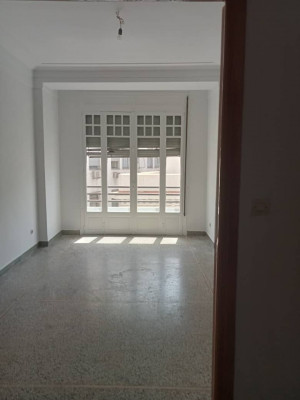 appartement-vente-f4-alger-centre-algerie