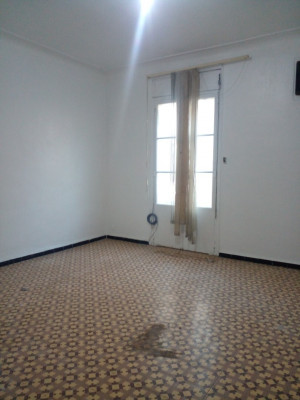 appartement-vente-f3-alger-centre-algerie