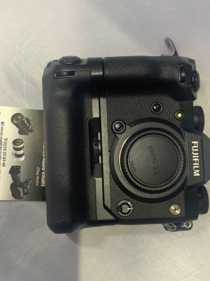 Fujifilm Xh1 + grip 