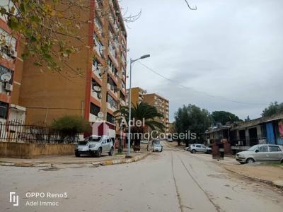 بيع شقة 5 غرف عنابة عنابة