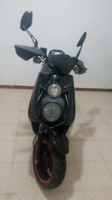 motos-scooters-matrix-2022-khemis-el-khechna-boumerdes-algerie