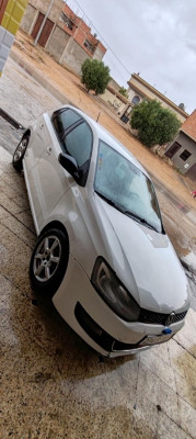 voitures-volkswagen-polo-2011-maghnia-tlemcen-algerie