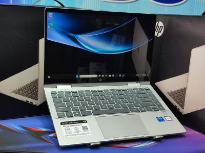  HP Envy x360 Intel Core 7 150U 16Go 512Go SSD écran 14 FUL HD tactile sous emballage jamais utilisé