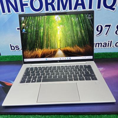 HP elitebook 845 G9 AMD Ryzen 5 6650U RAM 16GB 256SSD écran 14 full HD 