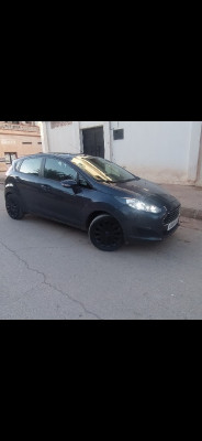 citadine-ford-fiesta-2014-tlemcen-algerie