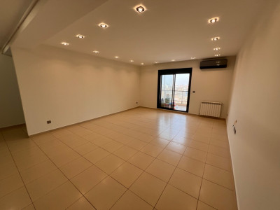 Location Appartement F04 Oran Oran