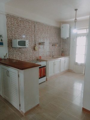 appartement-location-vacances-f2-bejaia-beni-ksila-algerie