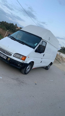 fourgon-ford-transit-boudouaou-boumerdes-algerie