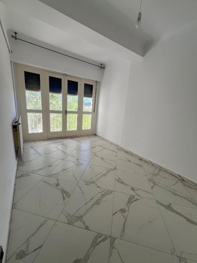 Rent Apartment F4 Alger Hydra