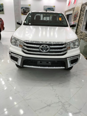 pickup-toyota-hilux-2023-gl2-bir-el-ater-tebessa-algerie