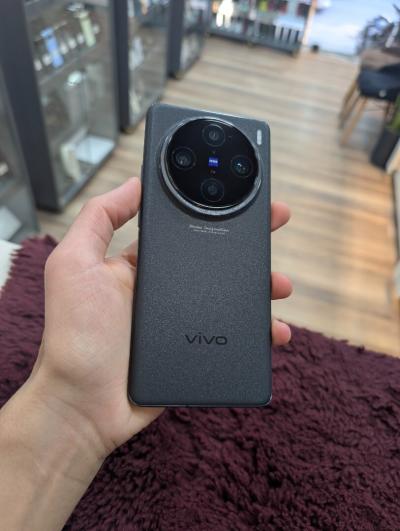 Vivo X100 Pro 12GB 256GB 2SIM CHINA