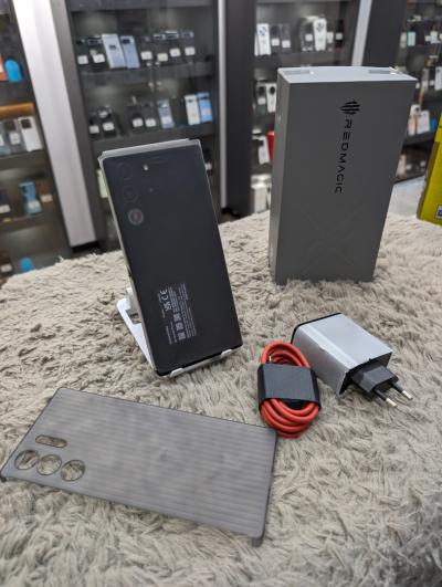 RedMagic 10 Pro 12GB 256GB 2SIM Boite Neuf