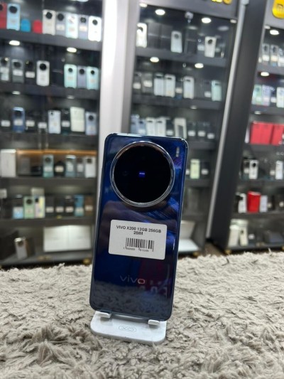 Vivo X200 12GB 256GB 2SIM CHINA