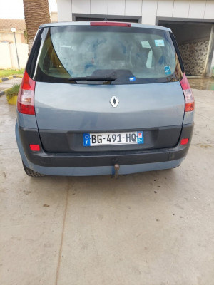 voitures-renault-scenic-2004-sidi-bel-abbes-algerie