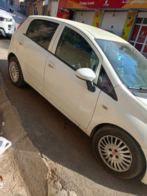 citadine-fiat-punto-2015-draria-alger-algerie