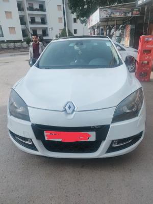 moyenne-berline-renault-megane-3-2013-gtline-issers-boumerdes-algerie