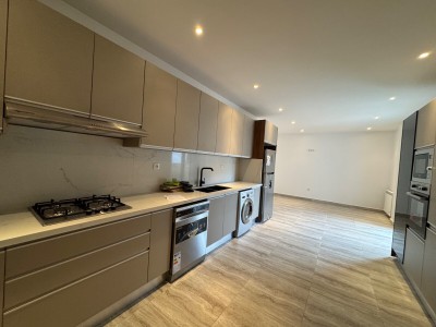 Location Appartement F4 Alger Hydra