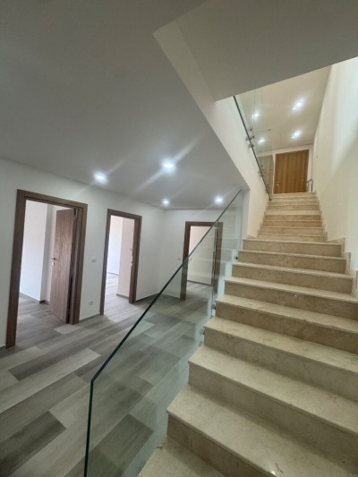 Sell Apartment F5 Alger Dely brahim