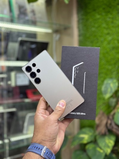 Samsung S25 Ultra