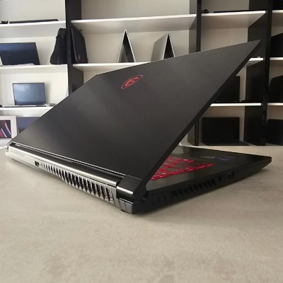 MSI Thin GF63 i5-12450H 16 Gb 512 Gb SSD RTX 3060 6Gb VRam 15.6"