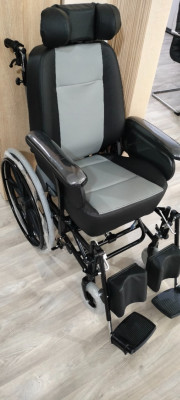 medical-fauteuil-roulant-lux-lit-saoula-alger-algerie