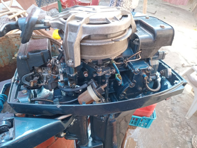 barques-flouka-480-avec-moteur-99-yamaha-jdid-bordj-el-kiffan-alger-algerie