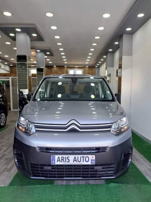 voitures-citroen-berlingo-2023-sidi-aich-bejaia-algerie