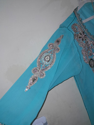 accessoires-mariages-et-fetes-kaftan-algerie